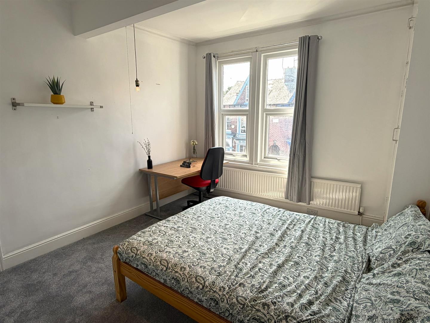 30 Rossington Road,Ecclesall,Sheffield S11 8SA,5 Bedrooms Bedrooms,2 BathroomsBathrooms,Terraced,1090